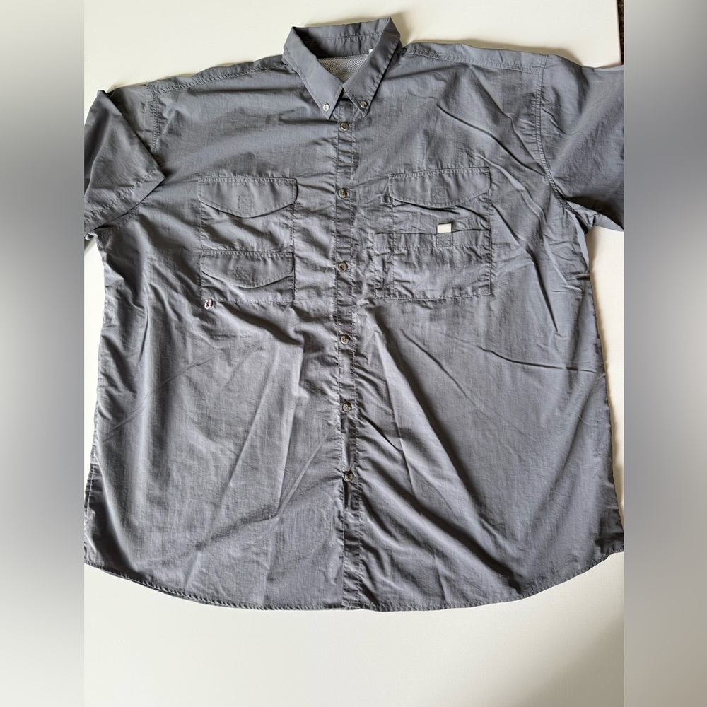 PGA Tour Men's Gray Cooling Tech Button-Down Shirt